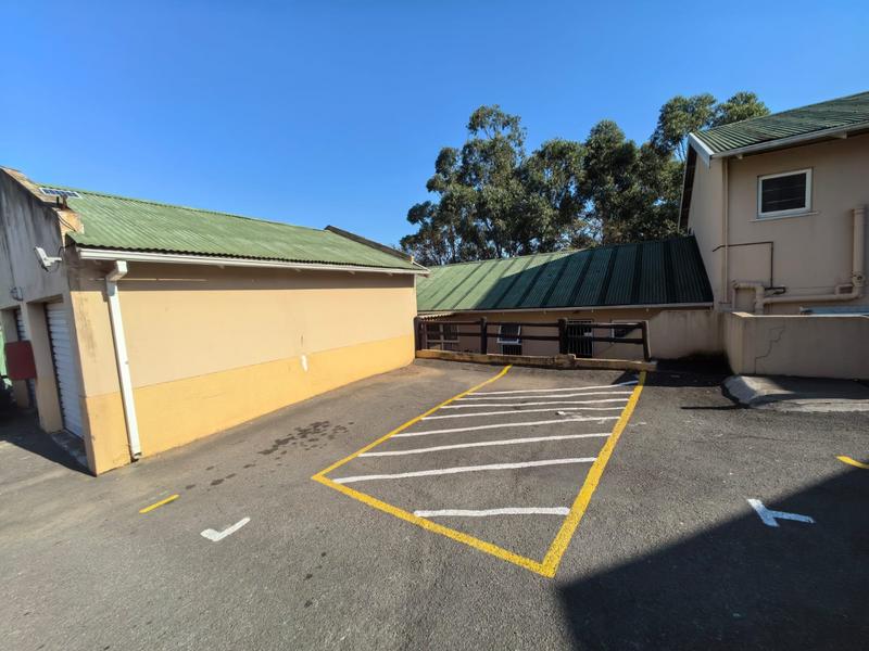 To Let 3 Bedroom Property for Rent in Sherwood KwaZulu-Natal