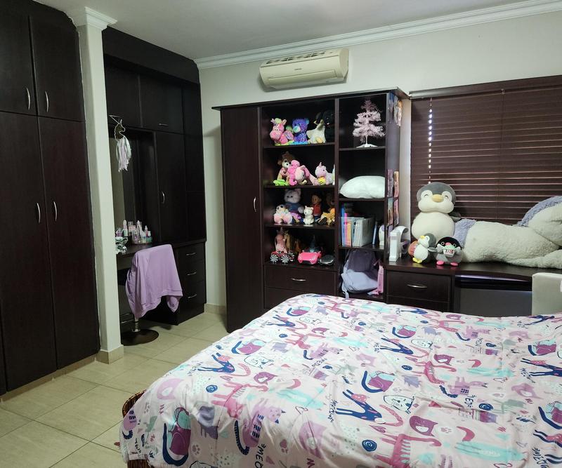 4 Bedroom Property for Sale in Seaward Estate KwaZulu-Natal