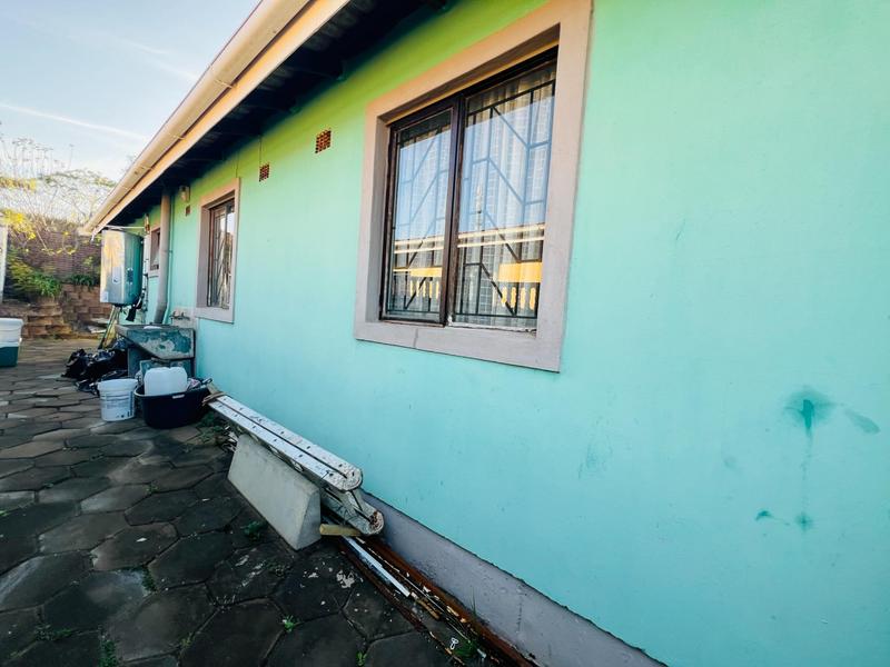 To Let 3 Bedroom Property for Rent in Newlands West KwaZulu-Natal