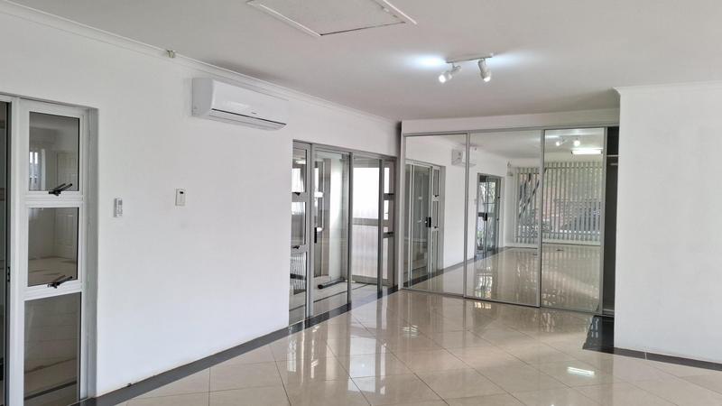 To Let 3 Bedroom Property for Rent in Morningside KwaZulu-Natal