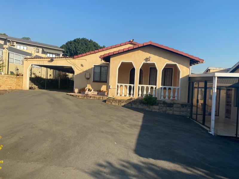 4 Bedroom Property for Sale in Centenary Park KwaZulu-Natal