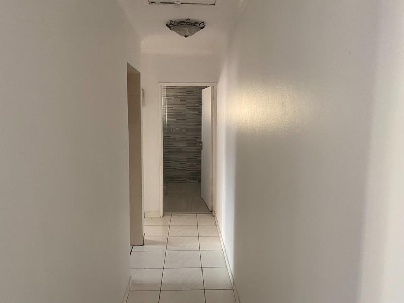 4 Bedroom Property for Sale in Centenary Park KwaZulu-Natal