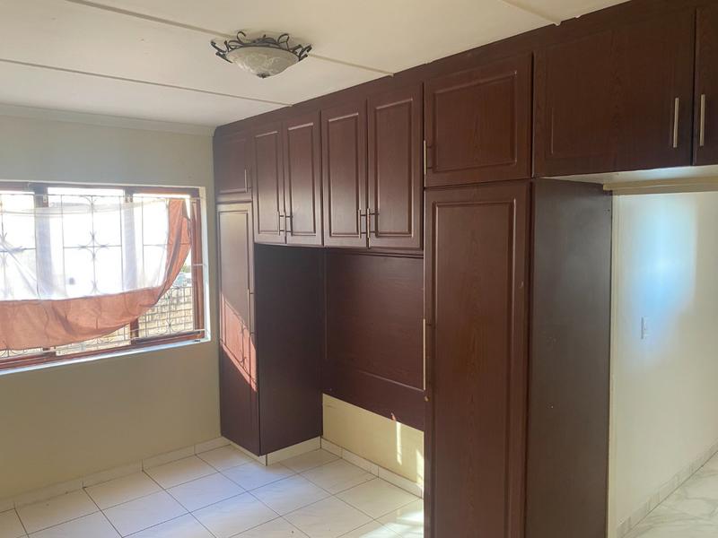4 Bedroom Property for Sale in Centenary Park KwaZulu-Natal