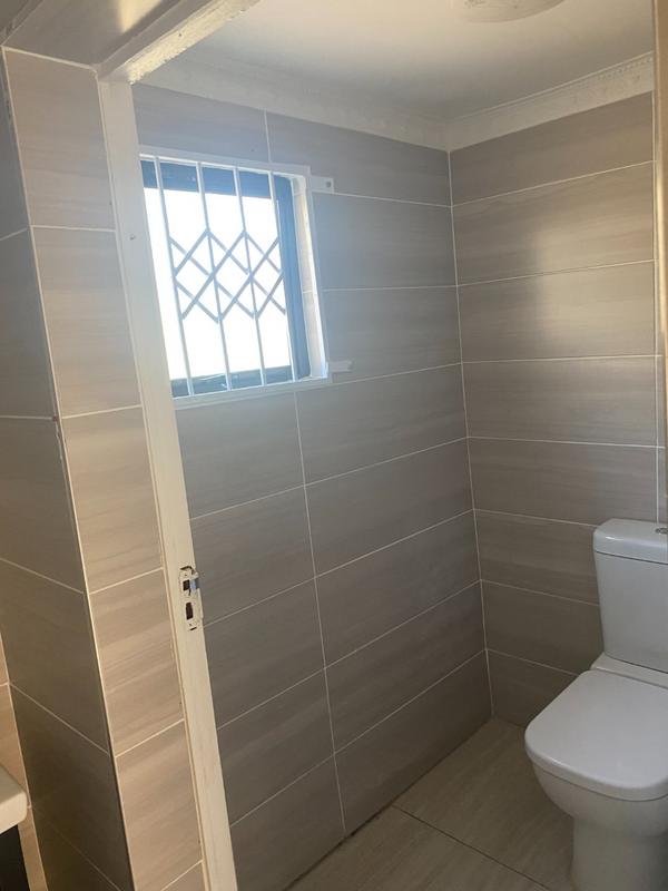 4 Bedroom Property for Sale in Centenary Park KwaZulu-Natal
