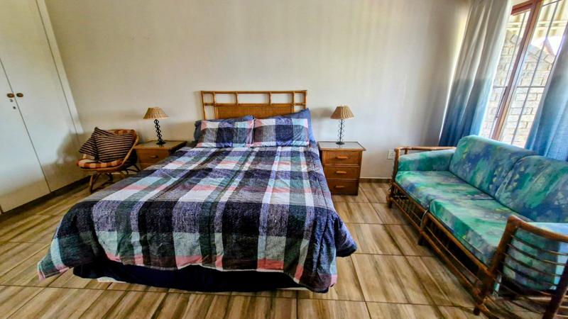 To Let 3 Bedroom Property for Rent in St Michaels On Sea KwaZulu-Natal