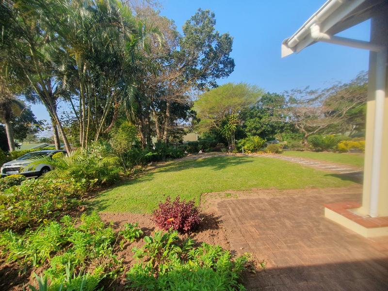 3 Bedroom Property for Sale in Umtentweni KwaZulu-Natal