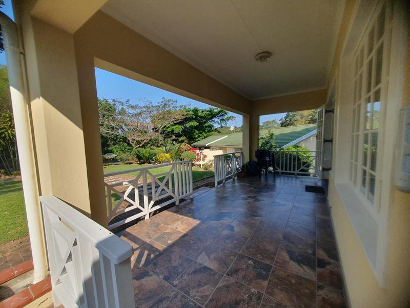 3 Bedroom Property for Sale in Umtentweni KwaZulu-Natal