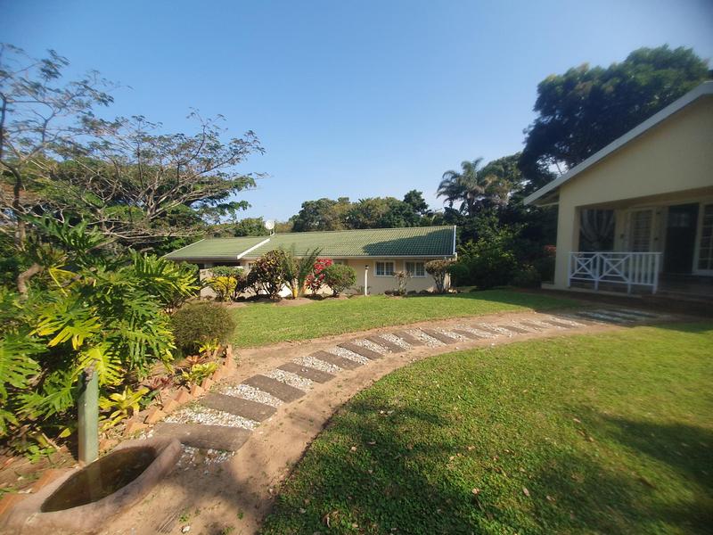 3 Bedroom Property for Sale in Umtentweni KwaZulu-Natal