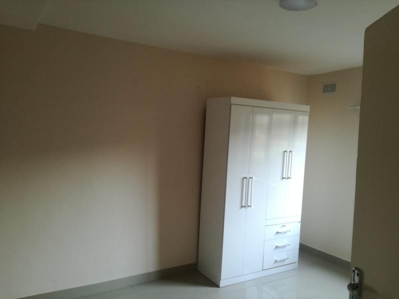 To Let 2 Bedroom Property for Rent in Clare Hills KwaZulu-Natal