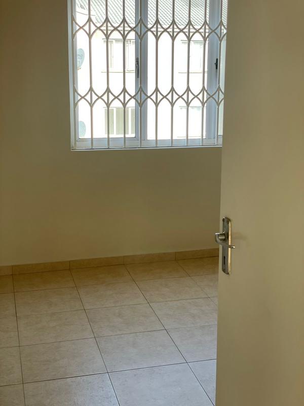 To Let 2 Bedroom Property for Rent in North Beach KwaZulu-Natal