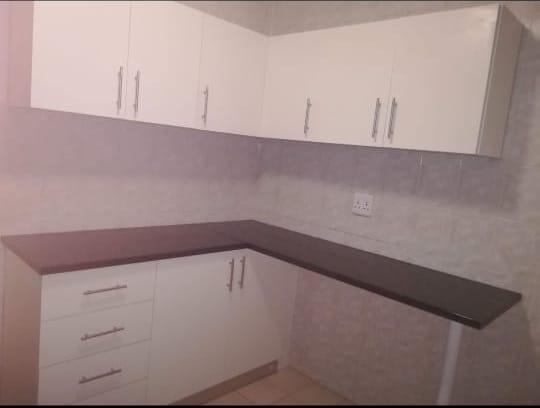To Let 1 Bedroom Property for Rent in Reservoir Hills KwaZulu-Natal