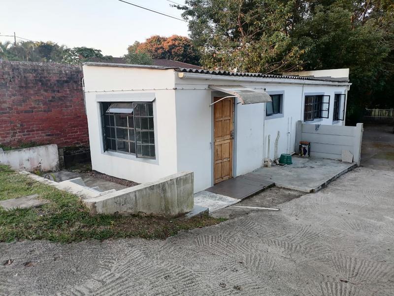 To Let 2 Bedroom Property for Rent in Woodlands KwaZulu-Natal