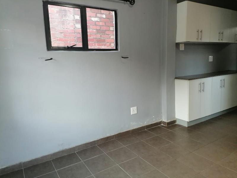 To Let 2 Bedroom Property for Rent in Woodlands KwaZulu-Natal