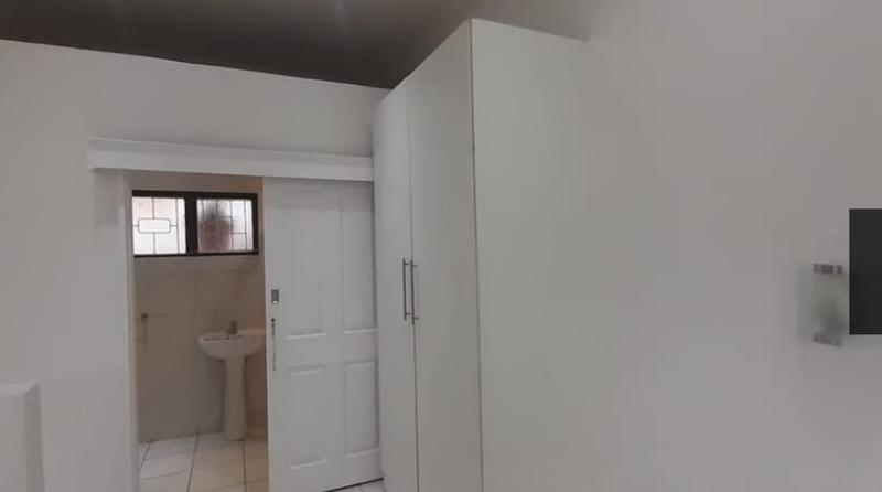 To Let 2 Bedroom Property for Rent in Woodlands KwaZulu-Natal