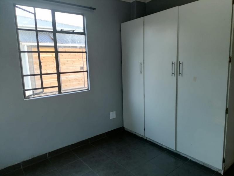 To Let 2 Bedroom Property for Rent in Woodlands KwaZulu-Natal