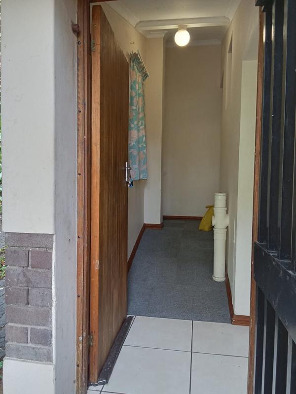 To Let 1 Bedroom Property for Rent in Westville KwaZulu-Natal