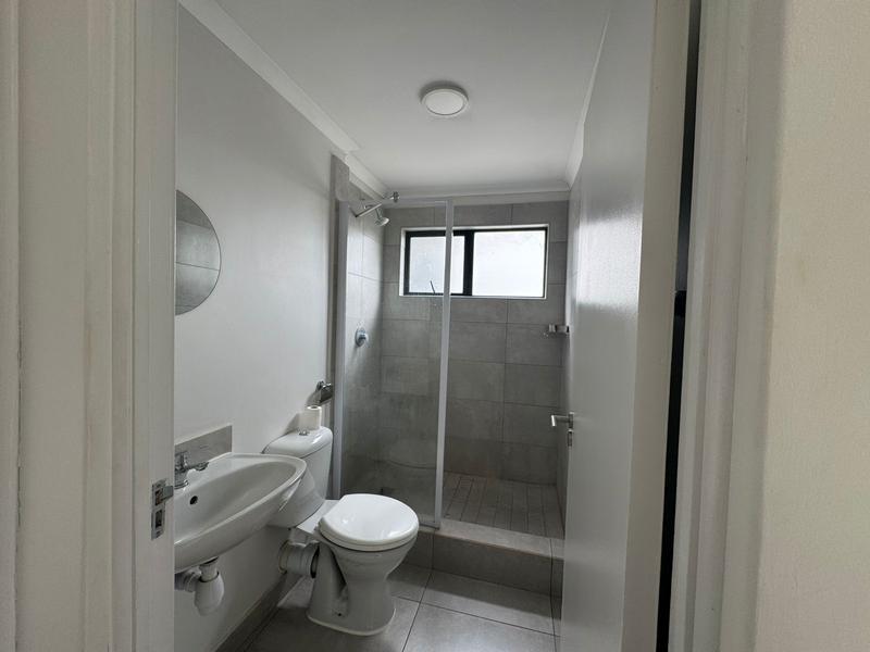 To Let 2 Bedroom Property for Rent in Hayfields KwaZulu-Natal