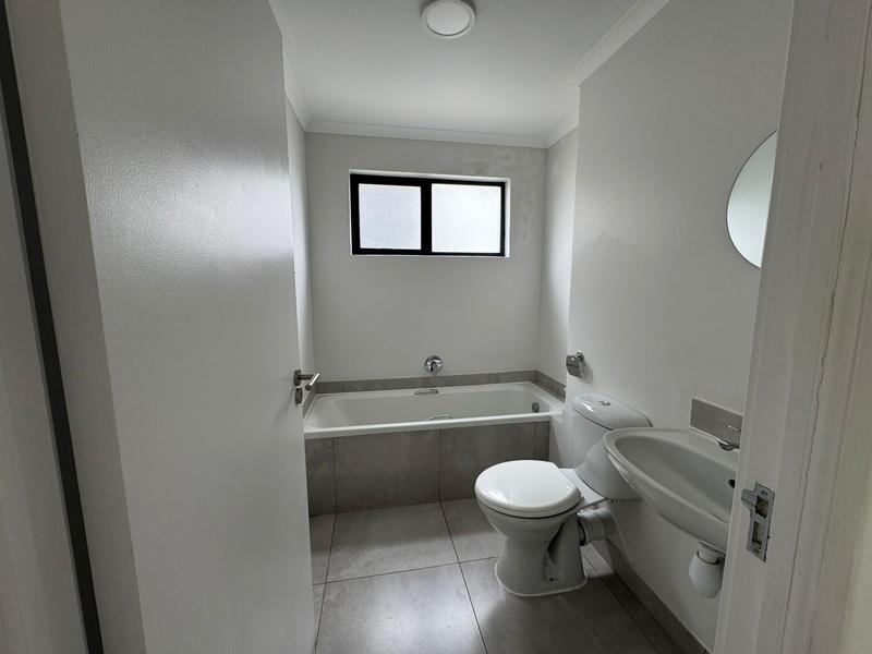 To Let 2 Bedroom Property for Rent in Hayfields KwaZulu-Natal