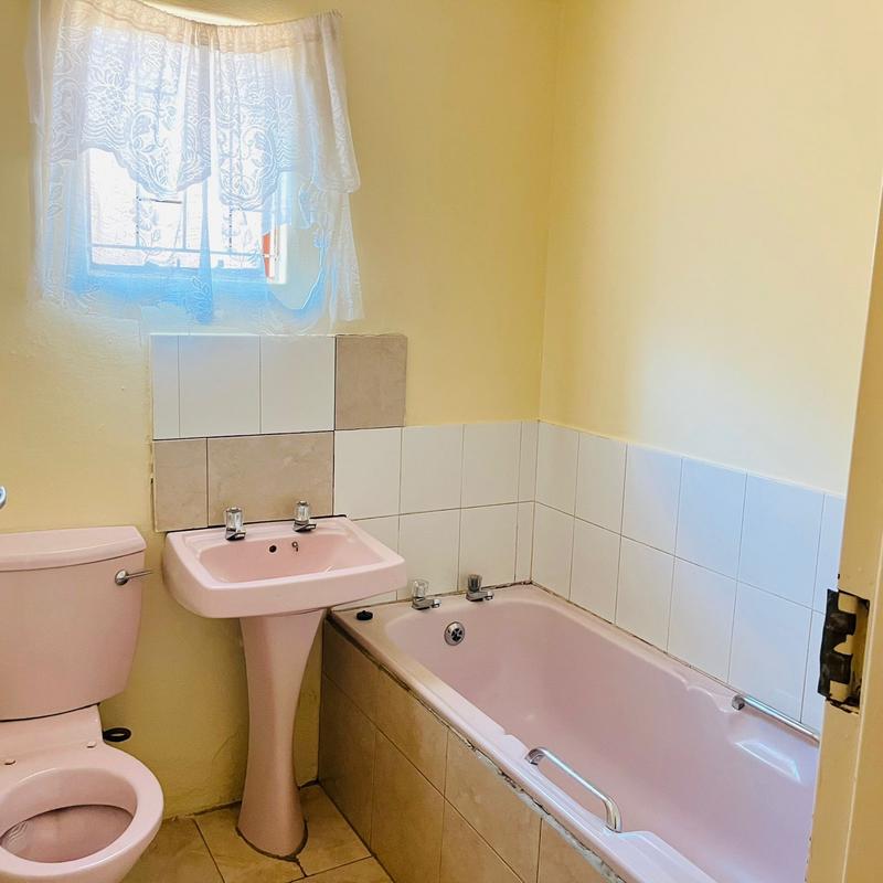To Let 3 Bedroom Property for Rent in Panorama Gardens KwaZulu-Natal