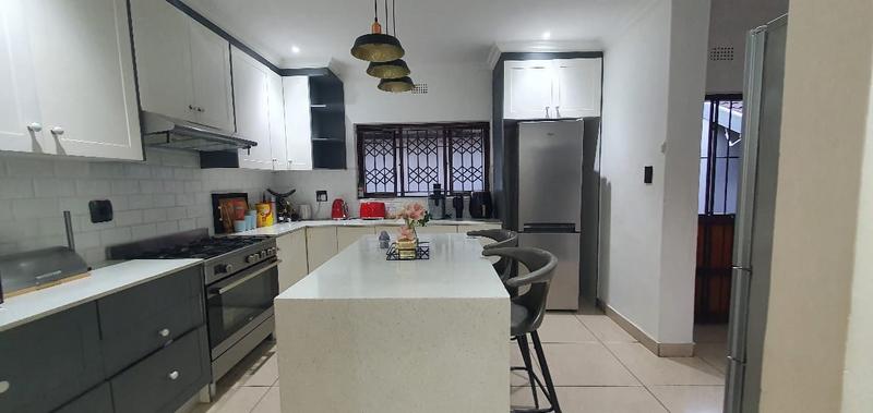 To Let 4 Bedroom Property for Rent in Empangeni Central KwaZulu-Natal