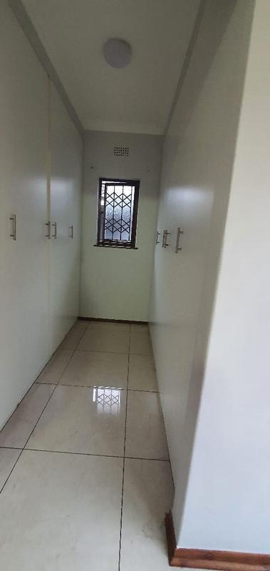 To Let 4 Bedroom Property for Rent in Empangeni Central KwaZulu-Natal