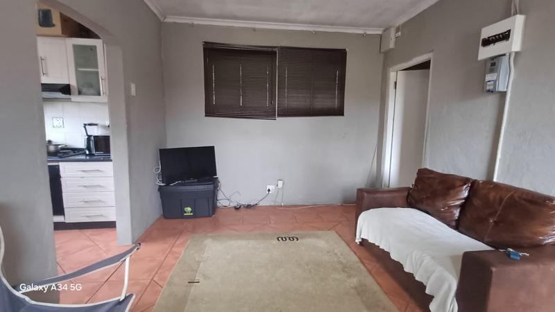 To Let 2 Bedroom Property for Rent in Mariannhill Park KwaZulu-Natal