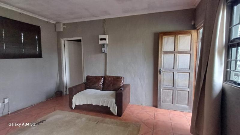 To Let 2 Bedroom Property for Rent in Mariannhill Park KwaZulu-Natal