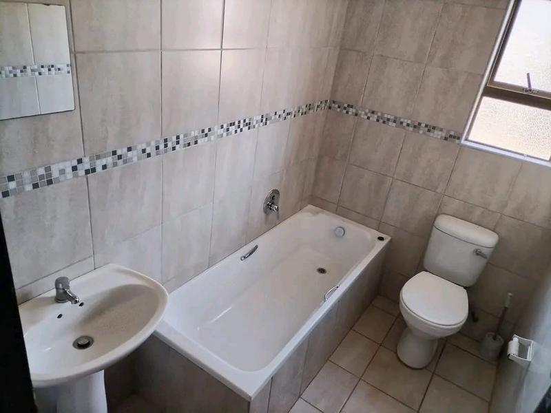 To Let 3 Bedroom Property for Rent in Bishopstowe KwaZulu-Natal