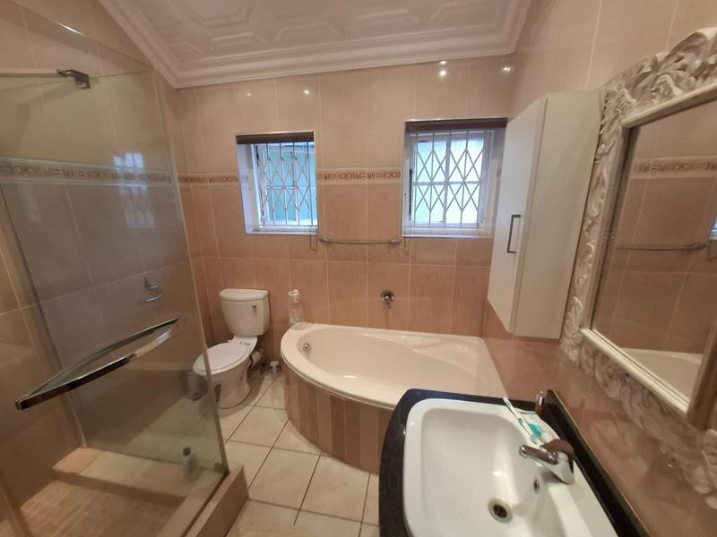2 Bedroom Property for Sale in Musgrave KwaZulu-Natal