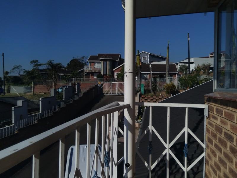 To Let 1 Bedroom Property for Rent in Avoca KwaZulu-Natal