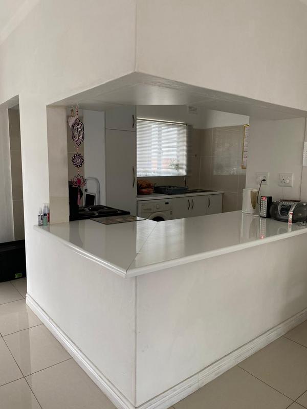 To Let 1 Bedroom Property for Rent in Morningside KwaZulu-Natal