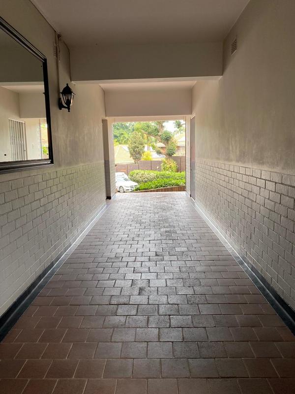 To Let 1 Bedroom Property for Rent in Morningside KwaZulu-Natal