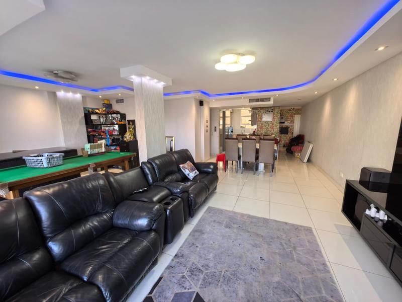 2 Bedroom Property for Sale in Essenwood KwaZulu-Natal