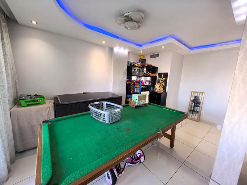 2 Bedroom Property for Sale in Essenwood KwaZulu-Natal