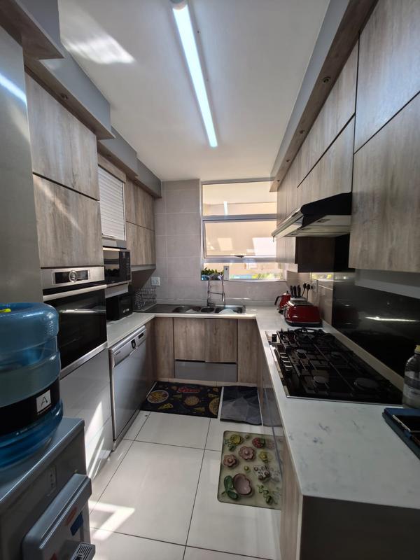 2 Bedroom Property for Sale in Essenwood KwaZulu-Natal