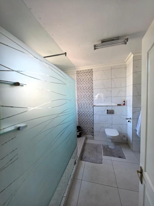 2 Bedroom Property for Sale in Essenwood KwaZulu-Natal
