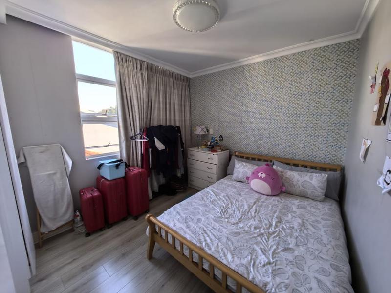 2 Bedroom Property for Sale in Essenwood KwaZulu-Natal