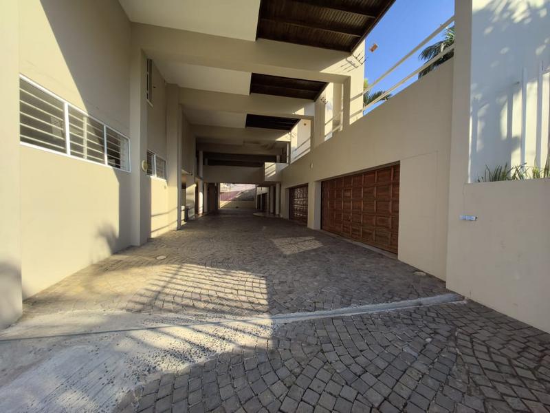 2 Bedroom Property for Sale in Essenwood KwaZulu-Natal