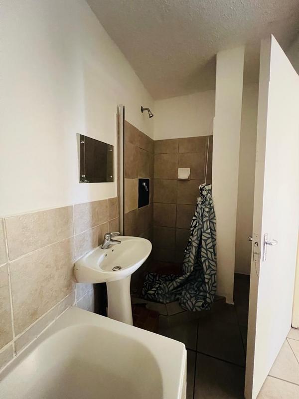 2 Bedroom Property for Sale in Glenmore KwaZulu-Natal