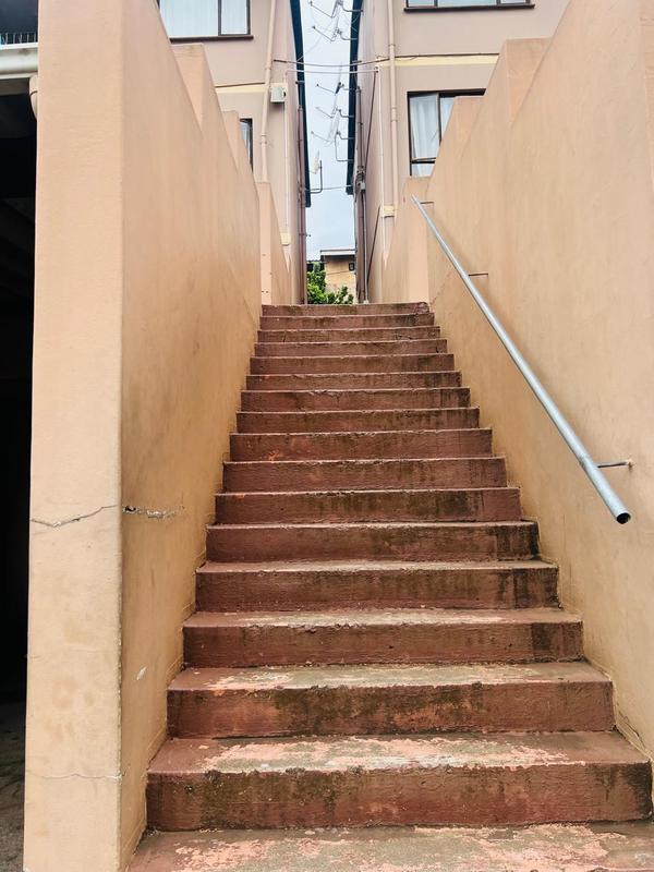 2 Bedroom Property for Sale in Morningside KwaZulu-Natal