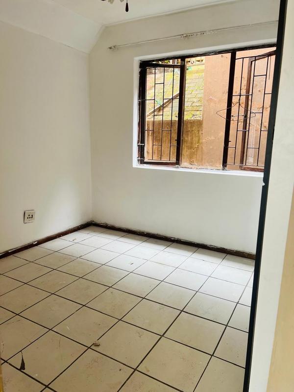2 Bedroom Property for Sale in Morningside KwaZulu-Natal