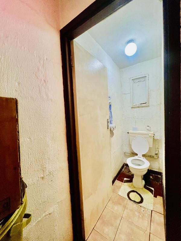 2 Bedroom Property for Sale in Pinetown KwaZulu-Natal