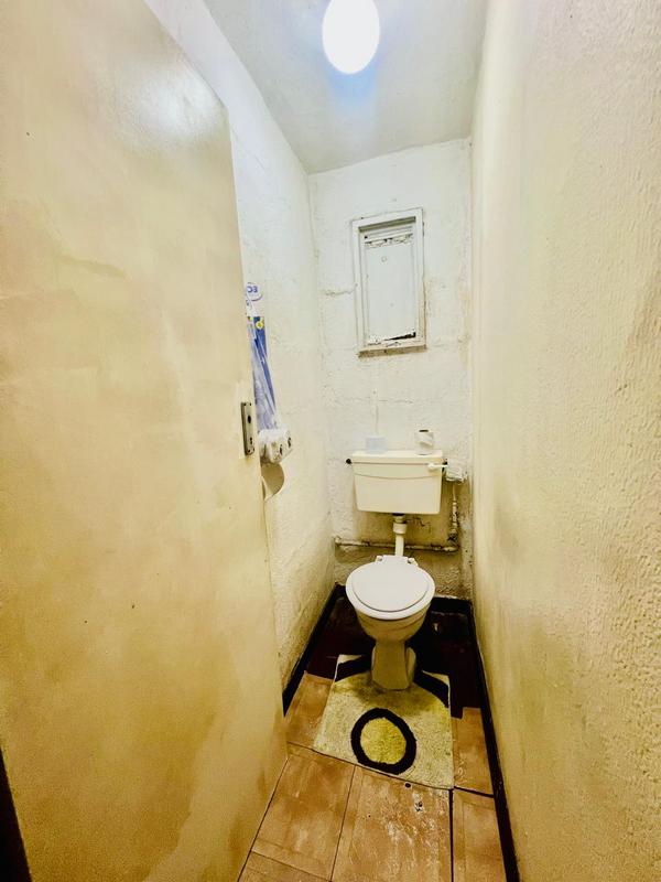 2 Bedroom Property for Sale in Pinetown KwaZulu-Natal