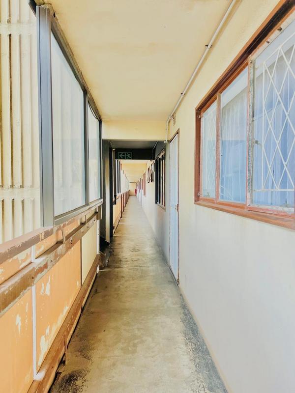 2 Bedroom Property for Sale in Pinetown KwaZulu-Natal