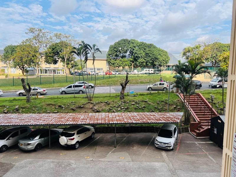 2 Bedroom Property for Sale in Pinetown KwaZulu-Natal