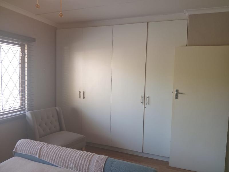 To Let 2 Bedroom Property for Rent in Pinetown KwaZulu-Natal