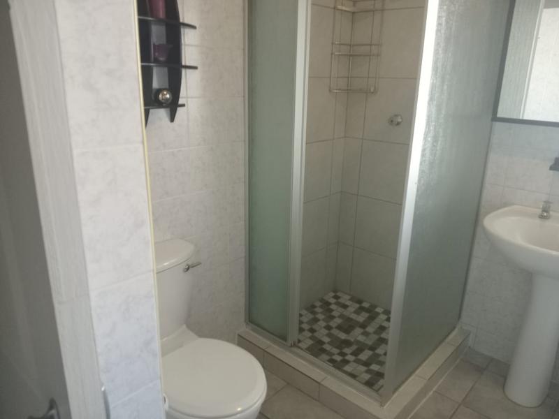 To Let 2 Bedroom Property for Rent in Pinetown KwaZulu-Natal