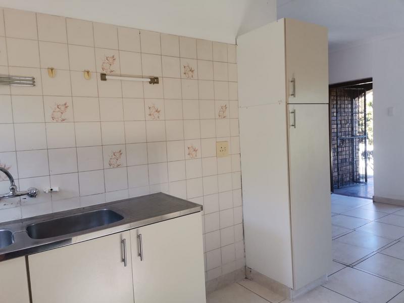 2 Bedroom Property for Sale in Umkomaas KwaZulu-Natal