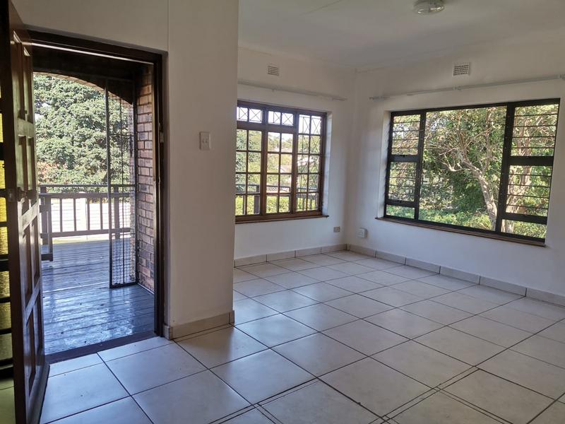 2 Bedroom Property for Sale in Umkomaas KwaZulu-Natal