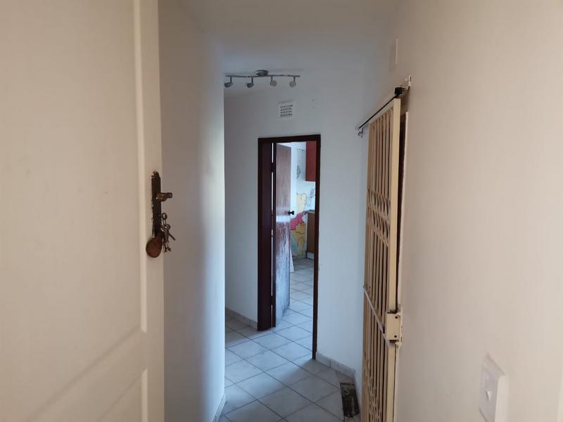 6 Bedroom Property for Sale in Roseneath KwaZulu-Natal